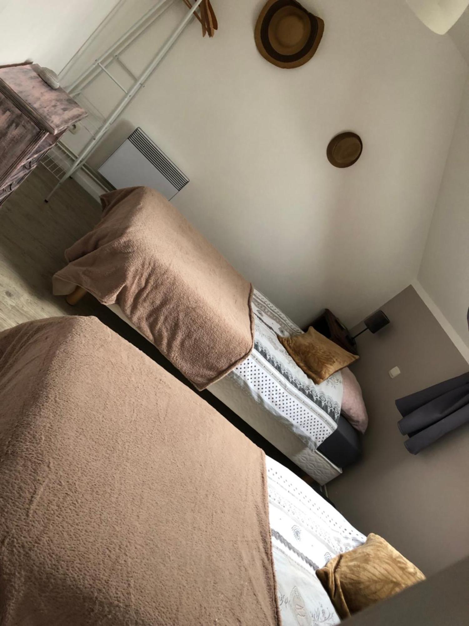 Le Domaine D'Olene Bed & Breakfast Le Pin  ภายนอก รูปภาพ