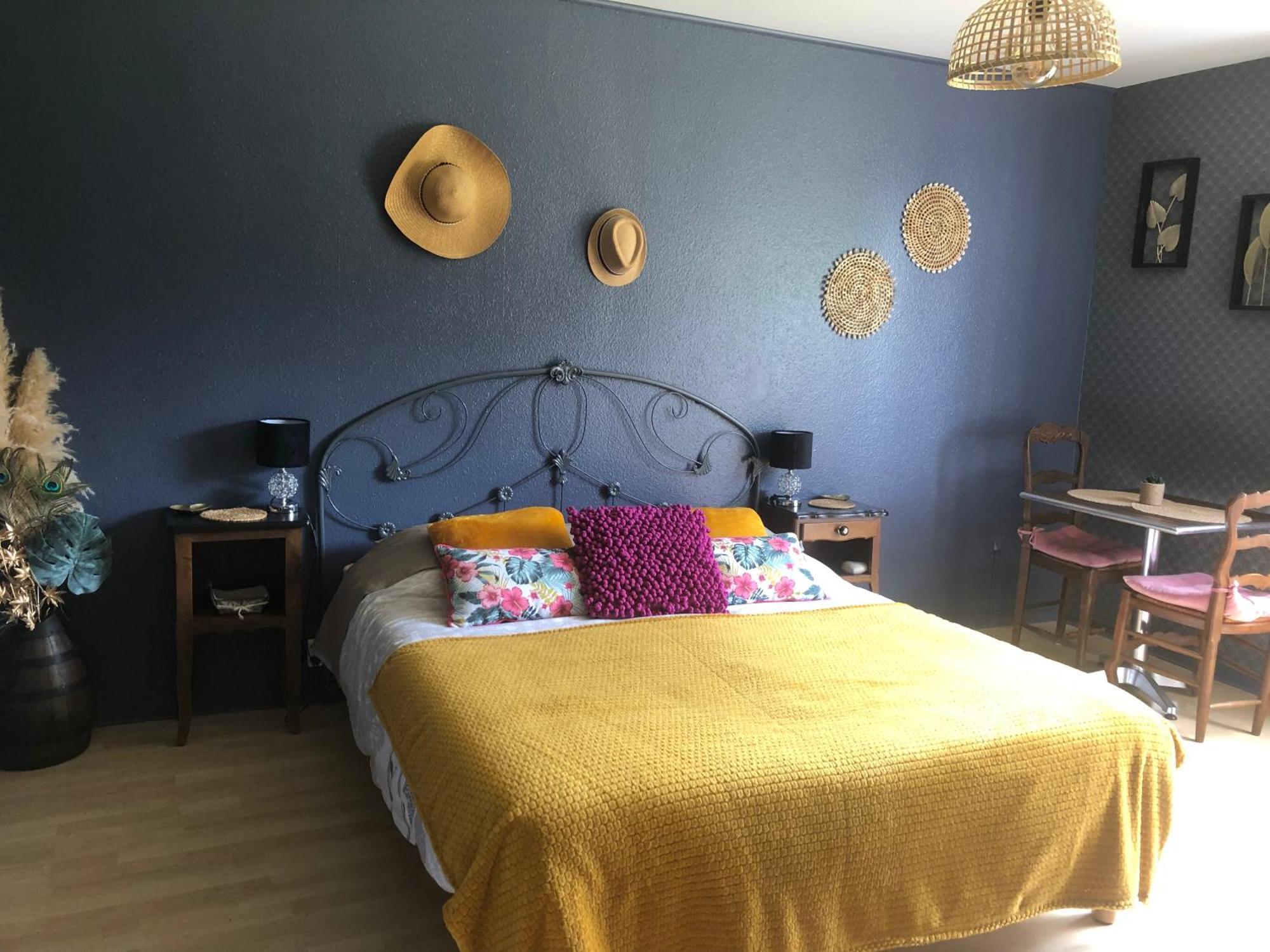 Le Domaine D'Olene Bed & Breakfast Le Pin  ภายนอก รูปภาพ